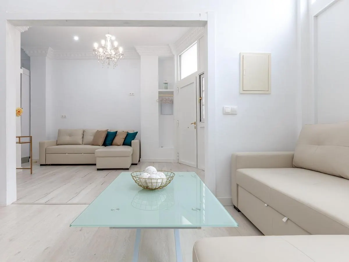 Fernando IV Apartment Seville